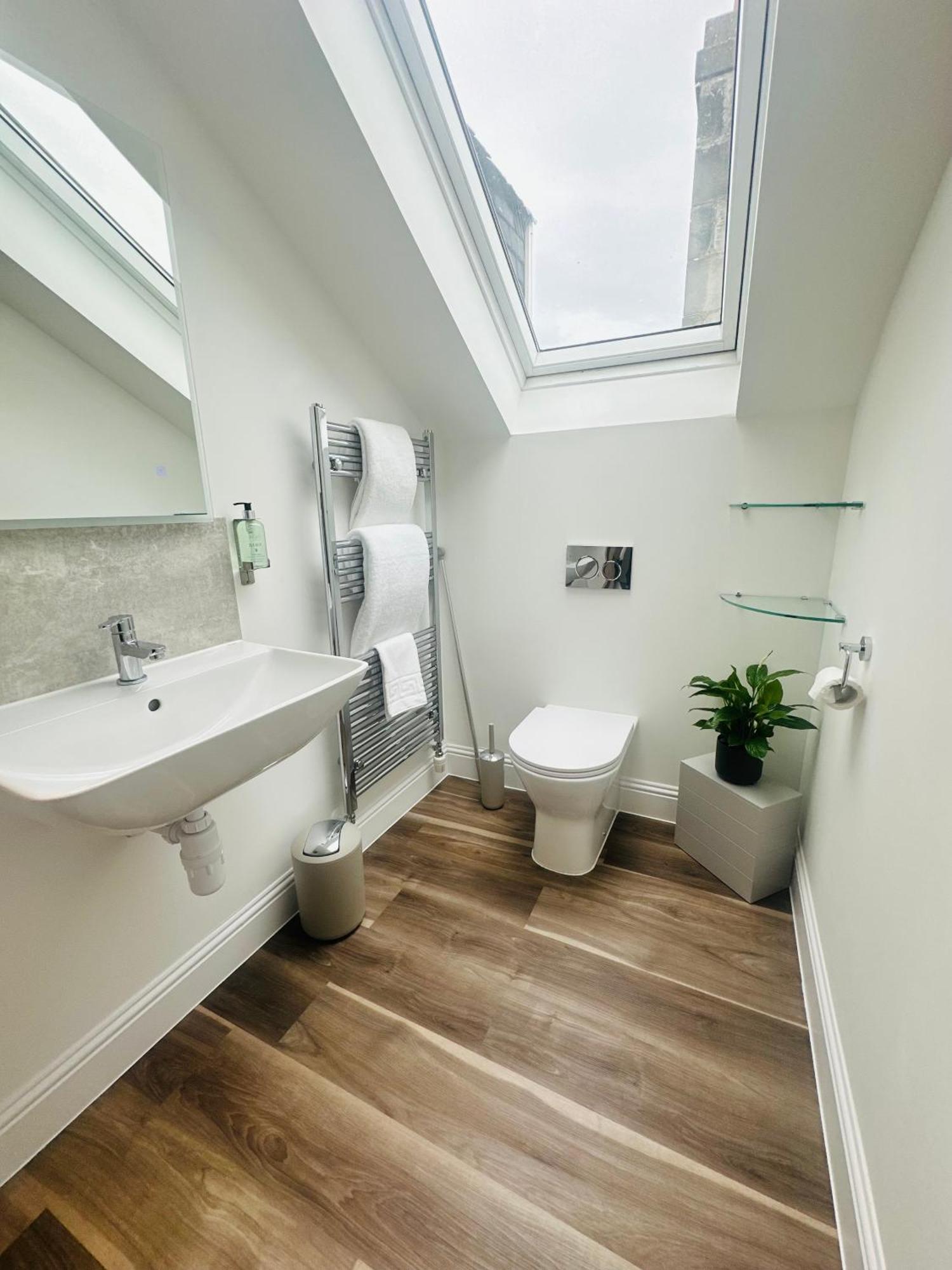 Barnet House Serviced Apartments Dunfermline Eksteriør bilde