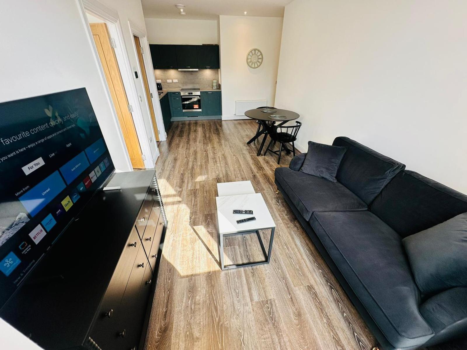 Barnet House Serviced Apartments Dunfermline Eksteriør bilde