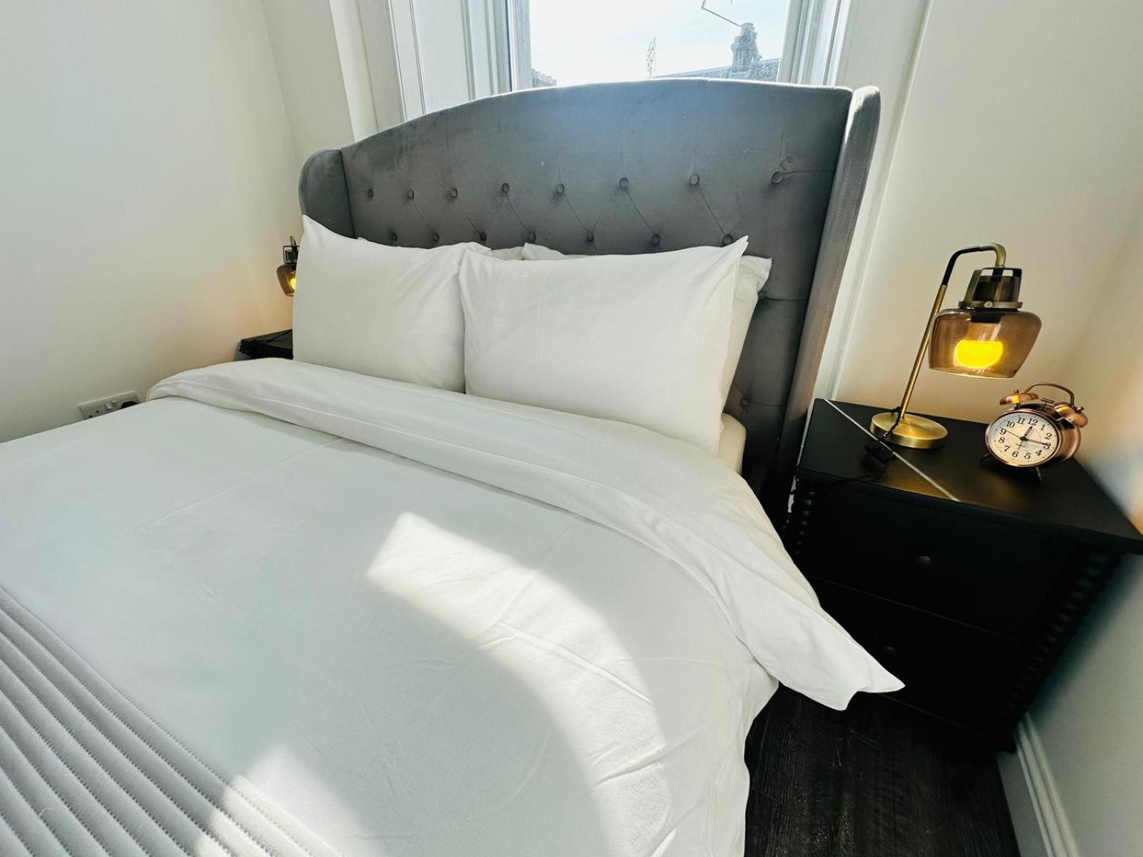 Barnet House Serviced Apartments Dunfermline Eksteriør bilde